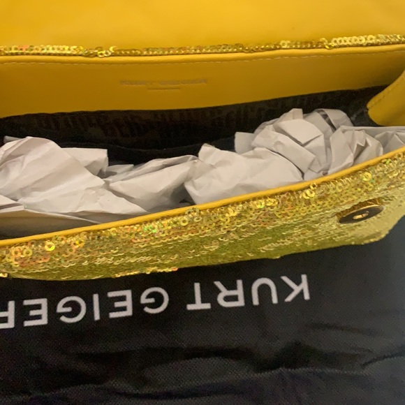 KURT GEIGER LONDON KENSINGTON SEQUINS CROSSBODY - Picture 8 of 16